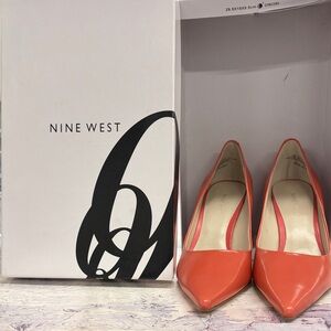 Nine West Tangerine Leather Pointed Toe Pumps Size 8.5M